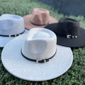 Premium quality! Heather Vegan Felt wide Brim. Belt Buckle with Vegan Leather. Fashionable & stylish hat, Fedora for women, Fedora for Men