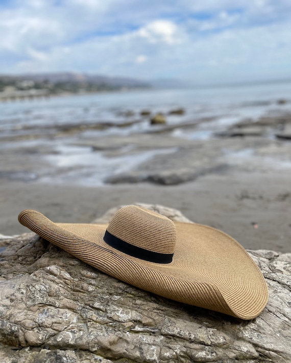 Glamorous Oversized Straw Beach Hat 