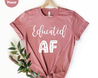 College Graduation Shirt, College Graduierung Shirt, College Graduierung Shirt, College Graduierung Shirt, Graduierung Geschenk für Freund, Graduierung Geschenk für Sohn
