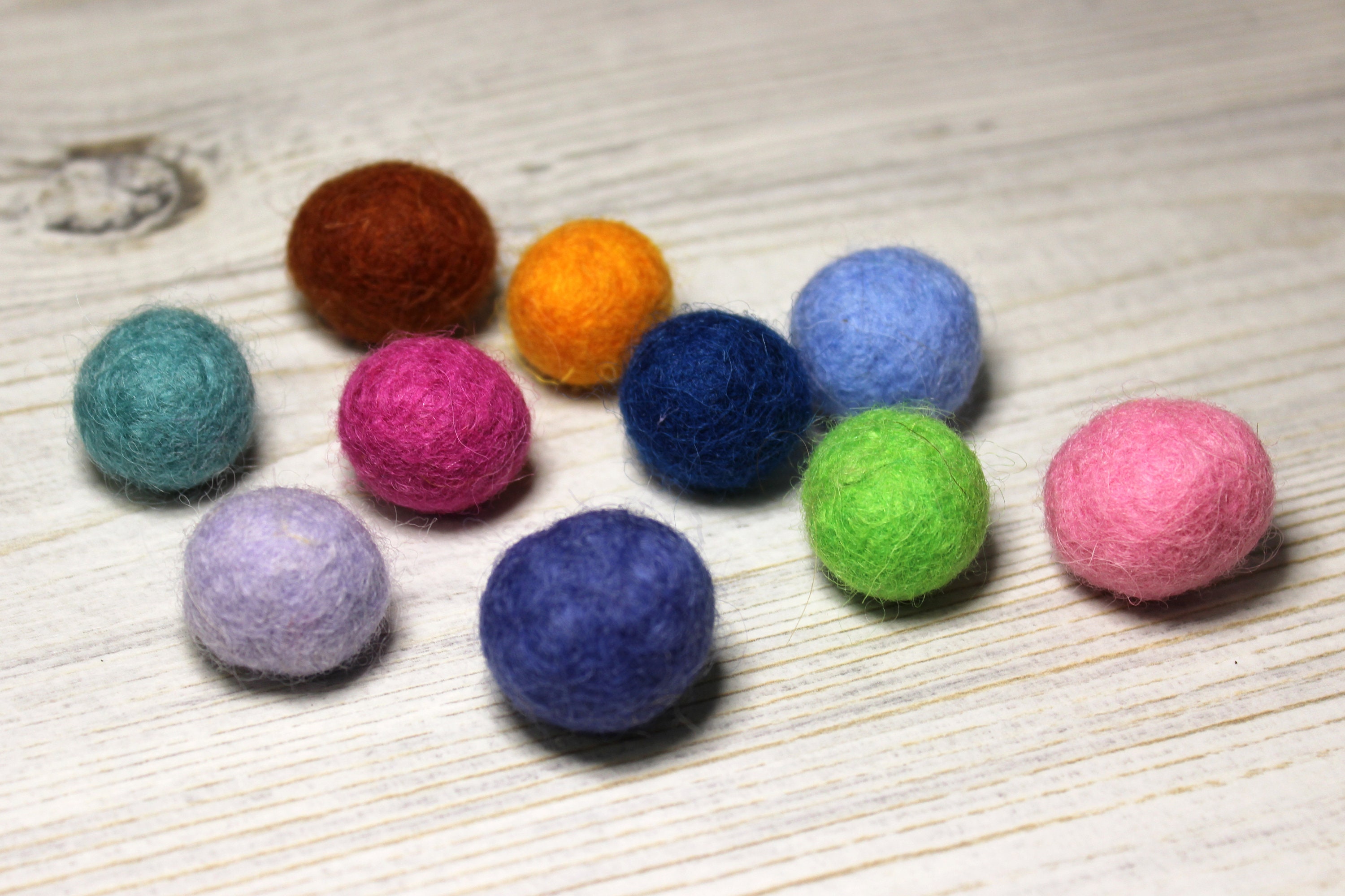 Pet supplies cat toys. Cat toy wool ball. Handmade. Felt wool Etsy