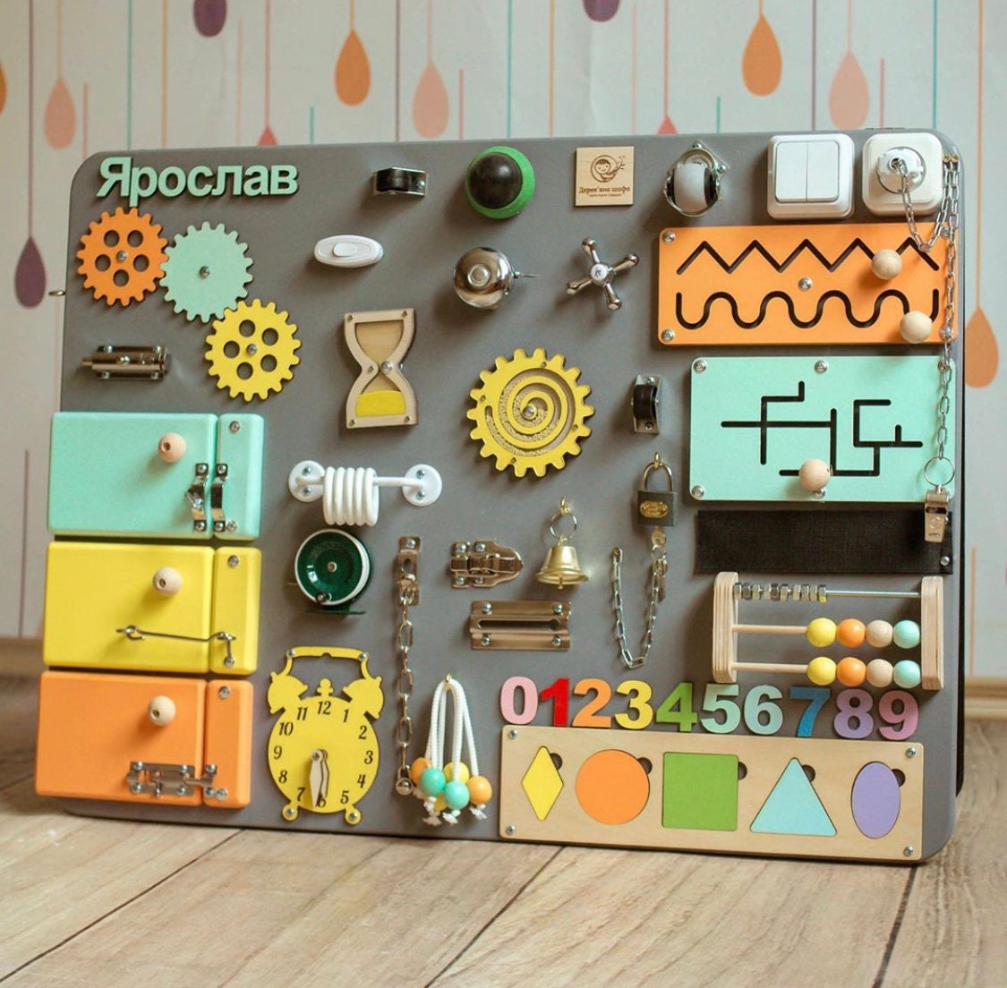 Tableau D’activités Lumineux WOONEKY – Jouet Montessori LED, Interrupteurs, Sensoriel, Pour Tout-petits, 11,5x5,8x3,8 Cm