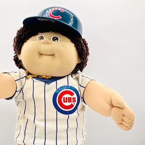 Cabbage Patch Chicago Cubs Officiell docka från 1983 (med komplett uniform och hatt)