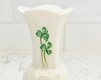 Ireland Belleek Basket Weave "Shamrock" Clover Mini Vase
