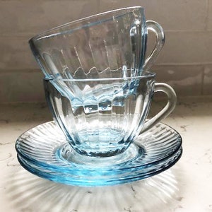 Blue glass deals tea cups