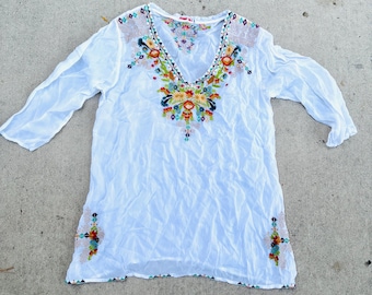 Tunique en lin blanche avec broderie florale JOHNNY WAS - Boho chic, taille M