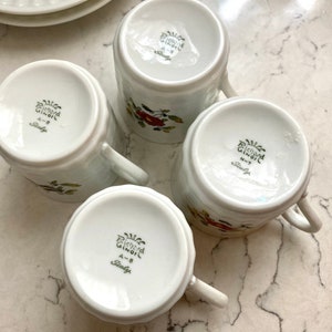 8 Piece Discontinued Richard Ginori Daisy Flower Italy Demitasse Espresso Cups Saucers White Ribbed Woven image 3