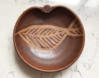 Vintage Fish Design Handmade Pottery Ashtray Bowl, Antique Sage Burner Handmade Pottery, Collectable Pottery Boho Home Decoration signed