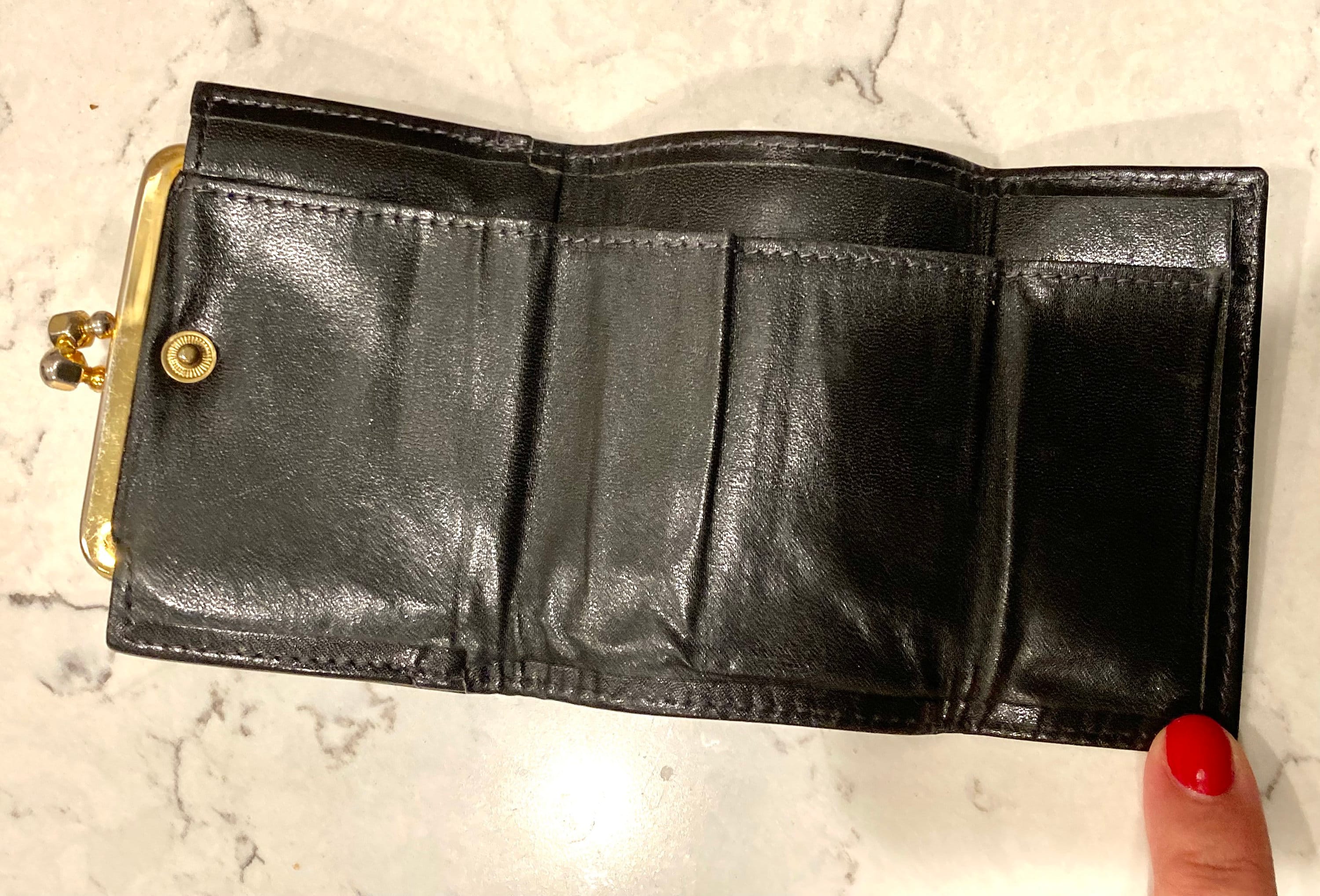 Vintage Bosca Fullgrain Coin / Dollar Black Leather Snap Closure