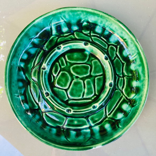 Vintage McCoy Pottery Style Large Green Turtle Texture Ashtray Made in USA