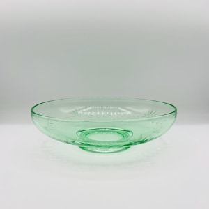 Vintage Uranium/Vaseline Etched Leaves 9.5” Green Glass Bowl