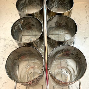 Set of 6 Mid Century Barware, Dorothy Thorpe 6 Highball Glasses and Caddy, Ombre Silver Fade Fused Glass with leaf Design image 3
