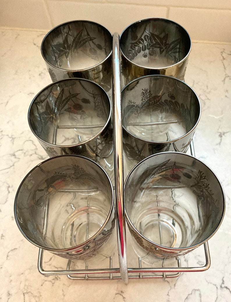 Set of 6 Mid Century Barware, Dorothy Thorpe 6 Highball Glasses and Caddy, Ombre Silver Fade Fused Glass with leaf Design image 3