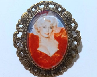 Dolly Parton USA Postage Stamp Brooch 34 x 29mm Made in Scotland Mum Nan Gran Sister Gift Mothers Day Unique Rigg House Co