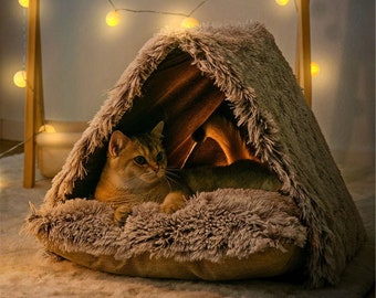 triangle cat bed