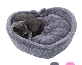 cat shaped cat bed