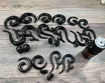 UV Black Ear stretching tapers Scorpion symbol 2 pieces size 3mm to 12mm - expander plugs UV Black Ear stretching tapers Scorpion symbol 2 pieces size 3mm to 12mm - expander plugs