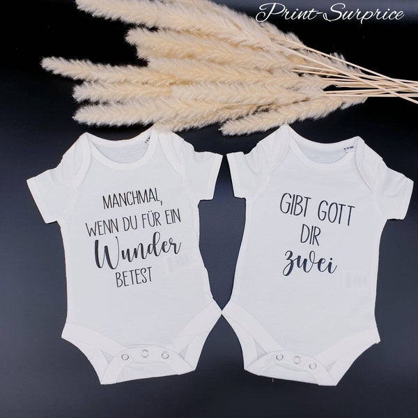 2x Baby Body Kurzarm / Longsleeve  Zwillinge Geschenkidee Geburt Schwanger deutsch englisch