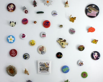 Fun vintage pins (set of 3)