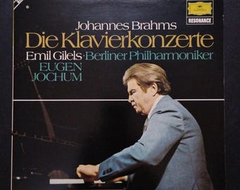 Brahms - Piano Concertos Nos 1 & 2 - Emil Gilels, piano -Eugene Jochum - Berliner Phil./ Deutsche Grammophon 2 Lp  Set