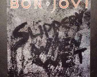Bon Jovi - Slippery When Wet - Near Mint Original 1986 Edition Vinyl Record / Livin On A Prayer/ You Give Love A Bad Name