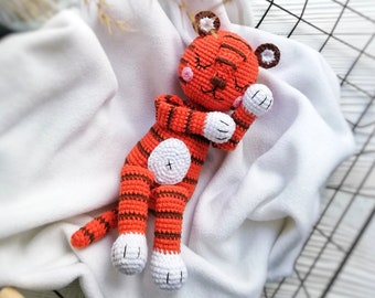 Amigurumi modèle tigre / Modèle de jouet au crochet tigre endormi