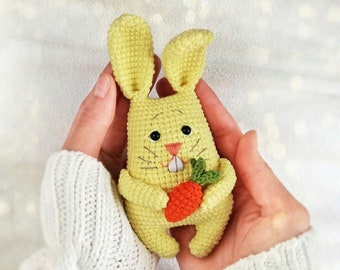 Crochet Pattern Bunny with carrot / Amigurumi Bunny Pattern / Little bunny crochet toy