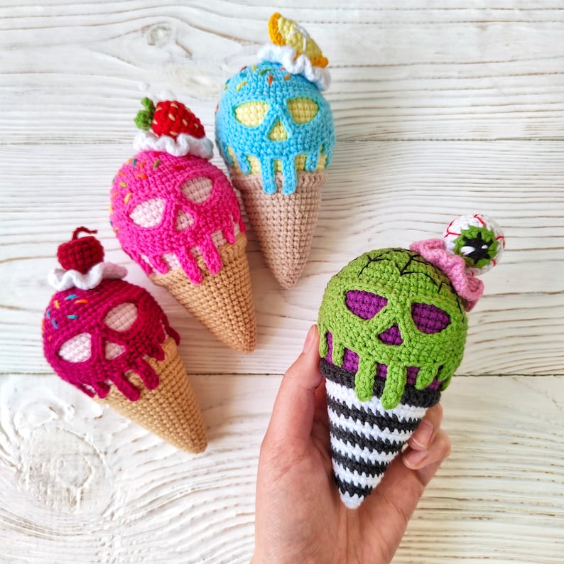 Skull ice cream CROCHET PATTERN / Amigurumi ice cream PDF English pattern / Halloween toy pattern / Crochet food pattern image 3