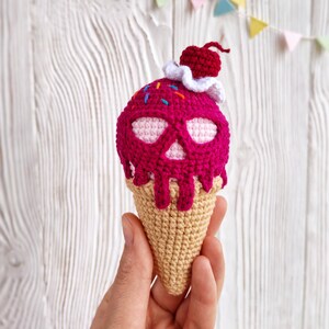 Skull ice cream CROCHET PATTERN / Amigurumi ice cream PDF English pattern / Halloween toy pattern / Crochet food pattern image 4