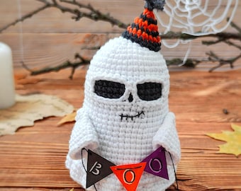 Crochet Ghost Pattern: Halloween Amigurumi Ornament (PDF Pattern)