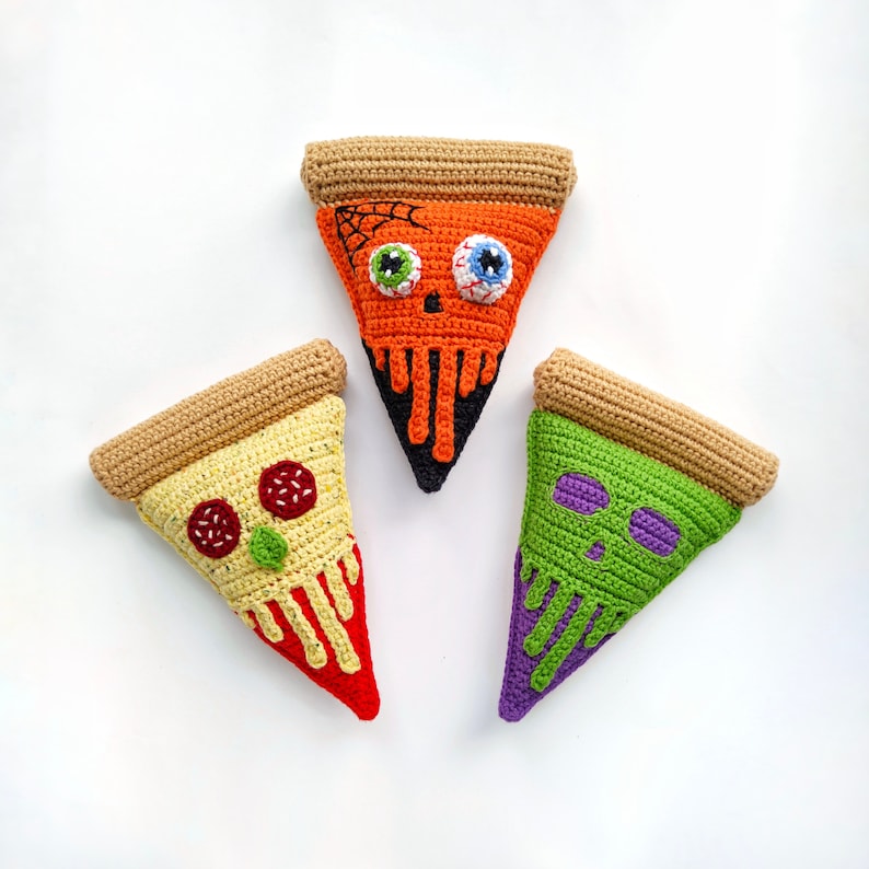 Skull pizza CROCHET PATTERN / Amigurumi pizza PDF English pattern / Halloween toy pattern / Crochet food pattern image 9
