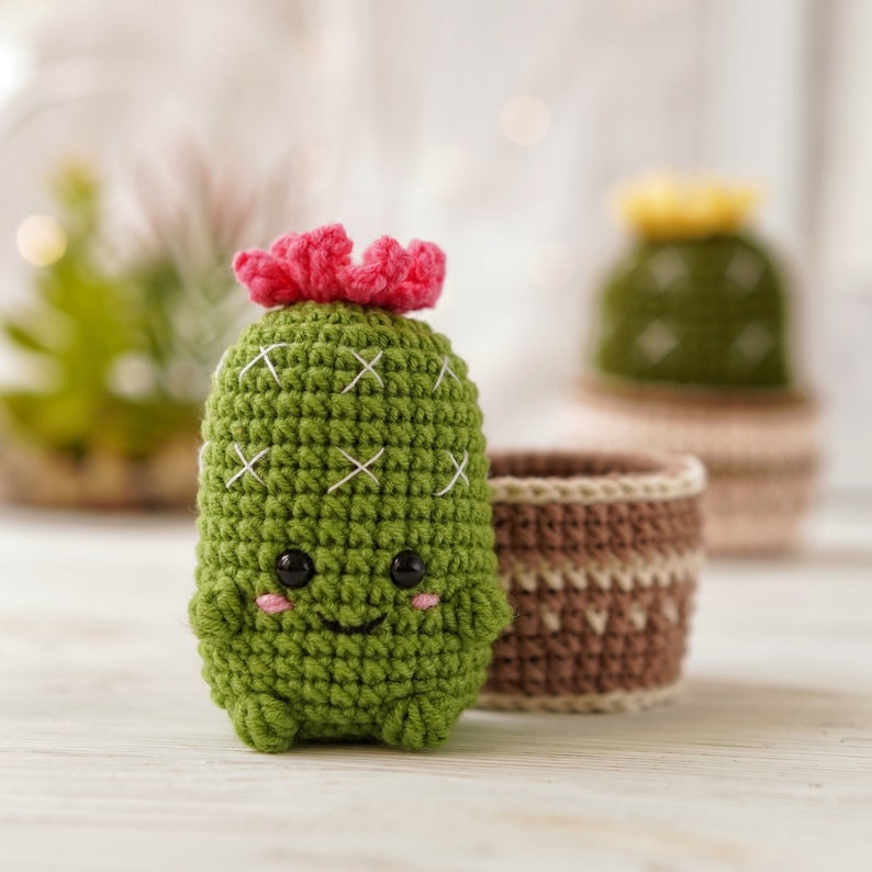 Cheeky cactus CROCHET PATTERN / Amigurumi cactus no sew PDF English pattern / Pincushion crochet pattern zdjęcie 4