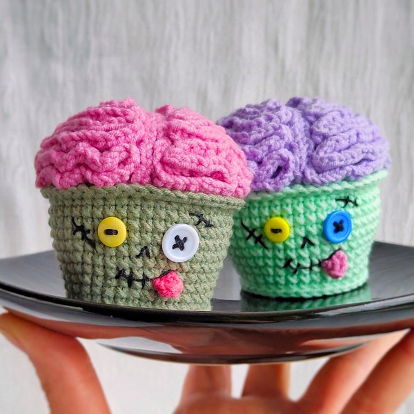 Zombie cupcake CROCHET PATTERN / Crochet cupcake PDF English pattern / Halloween amigurumi pattern / Crochet food pattern