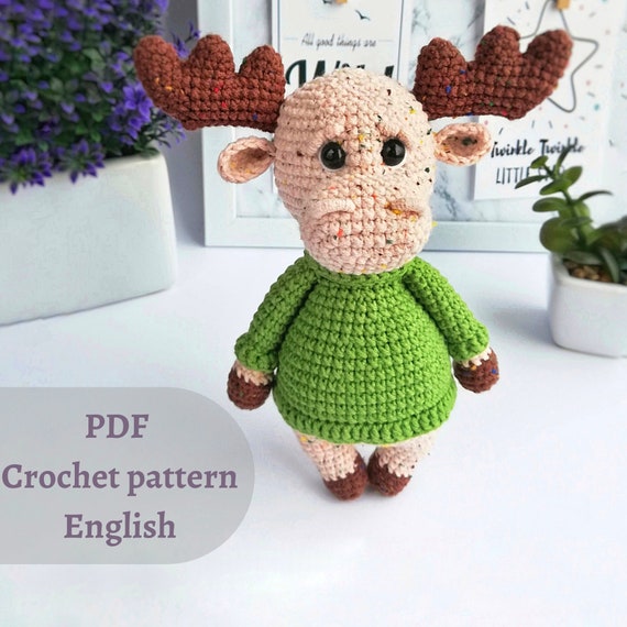 Moose amigurumi toy pattern. Crochet moose. Moose tutorial