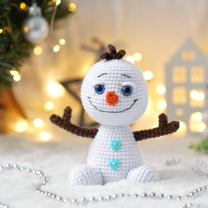 Little snowman CROCHET PATTERN / Amigurumi Christmas PDF pattern / English crochet pattern Snowman with ice cream image 4