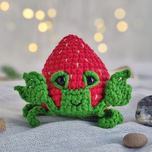 Strawberry crab CROCHET PATTERN / Crochet crab keychain PDF English pattern /  Hermit crab amigurumi pattern