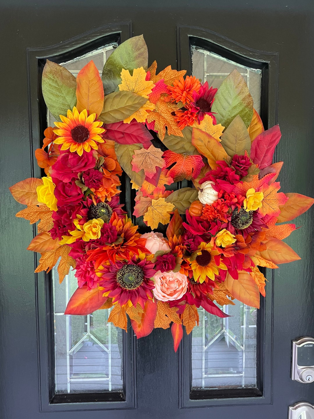 40+ DIY Fall Wreaths Perfect For Decorating Your Front Door