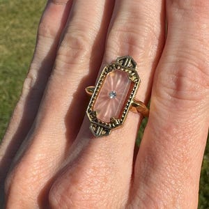 Vintage 1977 Avon Frostlight Pink Camphor Glass Ring Size 7.5 Gold Tone