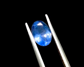 Natuurlijke bloeddoorlopen ioliet zonnesteen 0,80 karaat 7,50 x 5,50 mm ovale vorm multi sprankelende ioliet zonnesteen gefacetteerde edelsteen voor het maken van sieraden