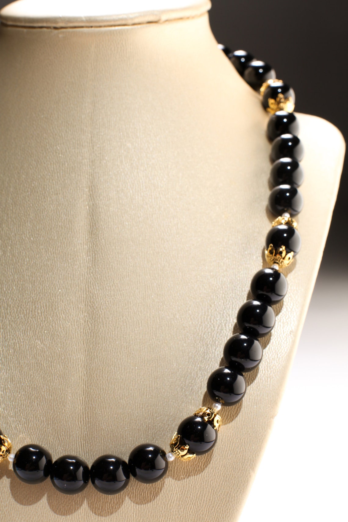 Black Onyx 12mm Round Beads with Freshwater Pearl Spacer Beads Etsy