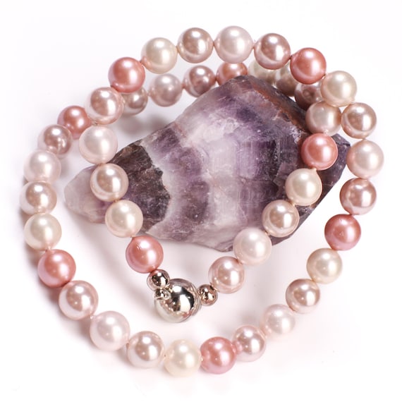 pearl ٩(๑❛ᴗ❛๑)۶pink pearl ٩(๑❛ᴗ❛๑)۶pink About Pink Pearl - Color codes and meaning