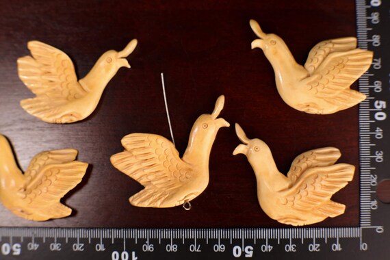 Carved Buffalo Bone Swan, 35x53mm Hand Crafted Do… - image 3