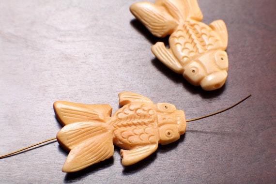 Carved Buffalo Bone Gold Fish, 25x38mm Hand Craft… - image 4