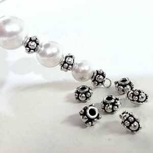 5 Perles Rondes 14K Or Jaune Massif – Style Milgrain Floral Bali, 5.5mm, Neuf Avec Emballage
