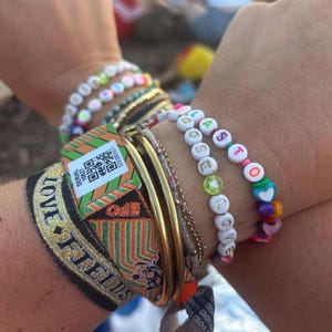 Handmade Agate Crystal Glastonbury Bracelet: Festival Jewellery image 9