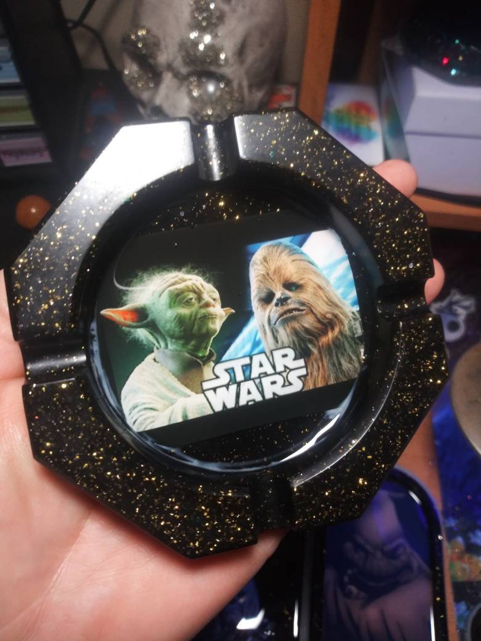 Handmade Epoxy Resin Star Wars Chewbacca And Yoda Ashtray Etsy Handmade Epoxy Resin Star Wars Chewbacca And Yoda Ashtray Etsy