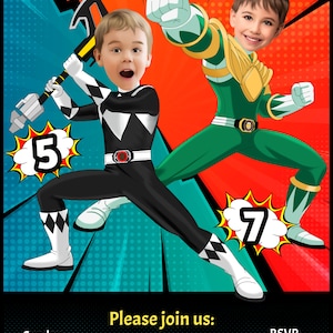 Puede incluir: Una invitaci&oacute;n a una fiesta de cumplea&ntilde;os con dos ni&ntilde;os disfrazados de Power Rangers. El ni&ntilde;o de la izquierda est&aacute; vestido como el Power Ranger negro y el ni&ntilde;o de la derecha est&aacute; vestido como el Power Ranger verde. La invitaci&oacute;n incluye el texto "Calling all Power Rangers! Go, Go, Liam and Carl" y la fecha y hora de la fiesta.