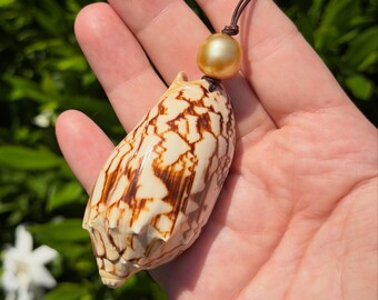 South Sea Pearl and Shell Necklace