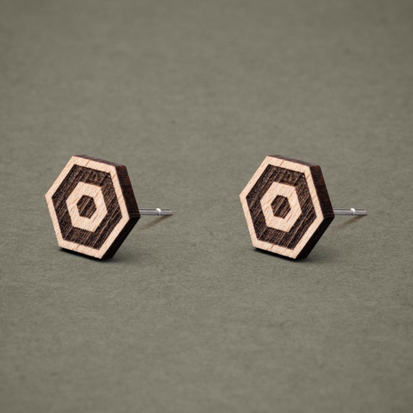 Wooden stud earrings - Earring - 9 mm - Hexagon 1