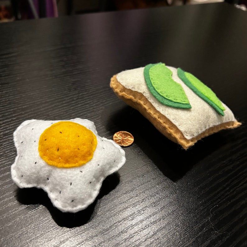 2 Pack Avocado Toast and Sunny Side up Egg Cat Toy catnip Etsy