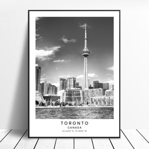 Toronto Travel Print Toronto Wall Art Toronto Print Black and White Toronto Wall Poster Minimalist Toronto Poster Toronto Gift Print
